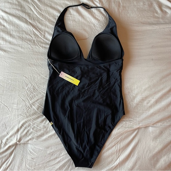 NWT Summersalt Size 10 Halter One Piece Black Swimsuit - Picture 4 of 4